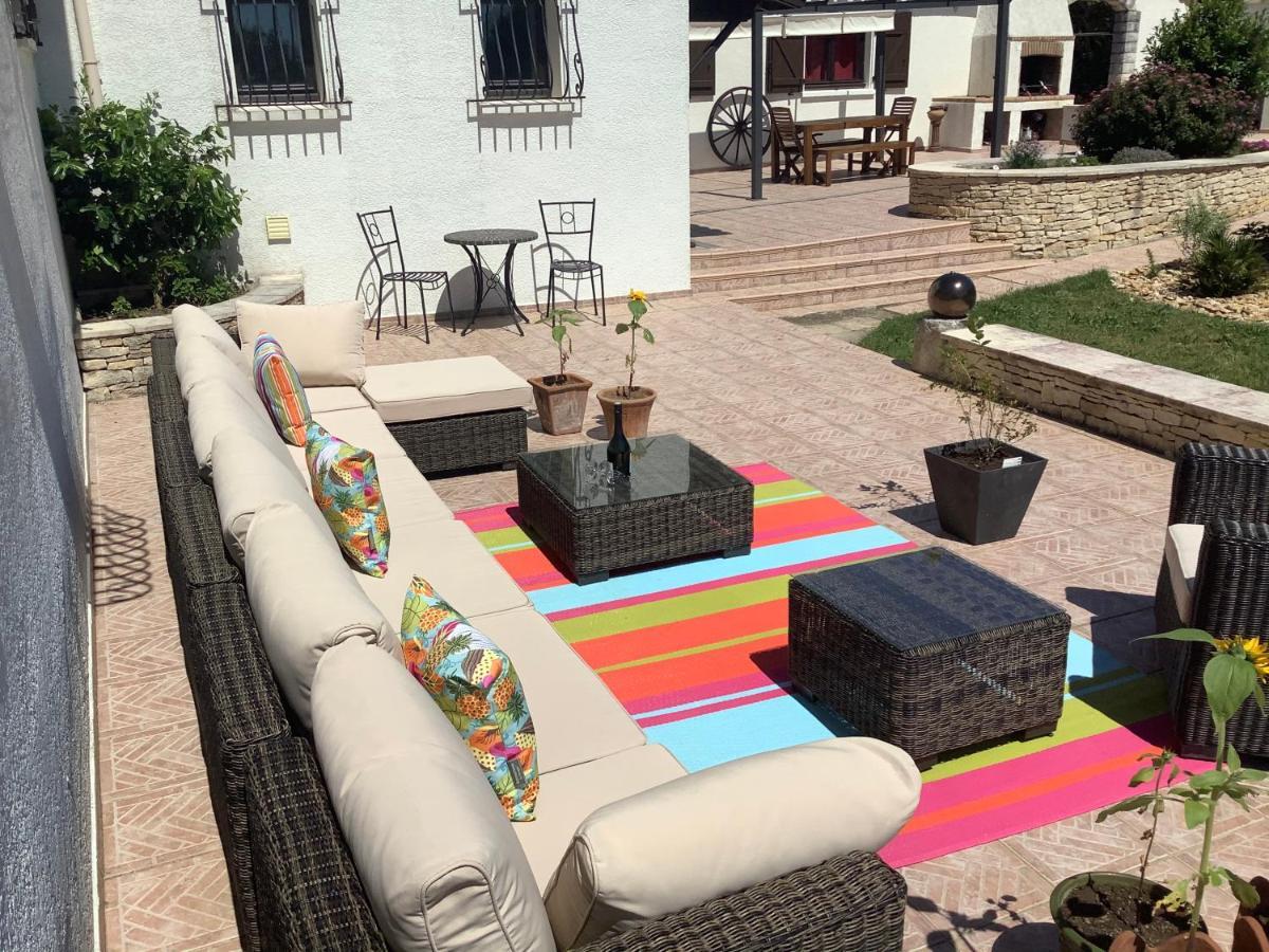 Number9 - Now With Air Conditioned Rooms Carlipa Экстерьер фото